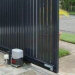 MOTOR DE PUERTA CORREDERA EN SILLA